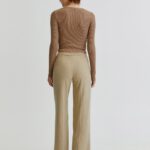 Ribbed Cropped T-Shirt With Buttons - Hình ảnh 2