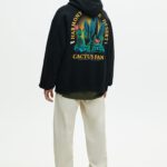 Black Hoodie With Contrast Graphic - Hình ảnh 2