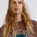 Brown Mountain Graphic Sweatshirt - Hình ảnh 3