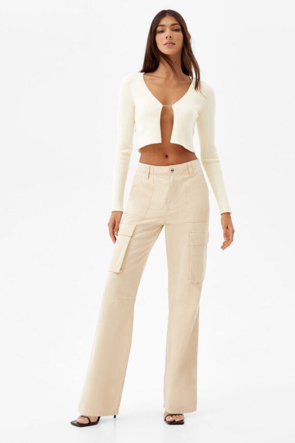 Ribbed V-Neck Cardigan With Rhinestone Detail - Hình ảnh 4