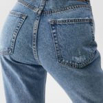 Ripped Mom Jeans - Contains Recycled Cotton - Hình ảnh 3