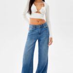 Sweater With Chain Detail - Hình ảnh 4