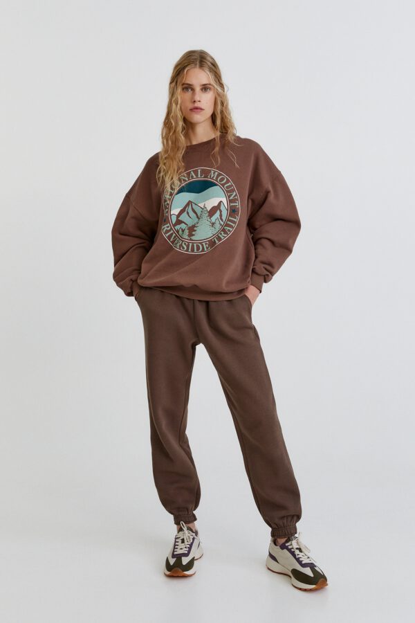 Brown Mountain Graphic Sweatshirt - Hình ảnh 4